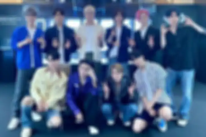 Member TREASURE