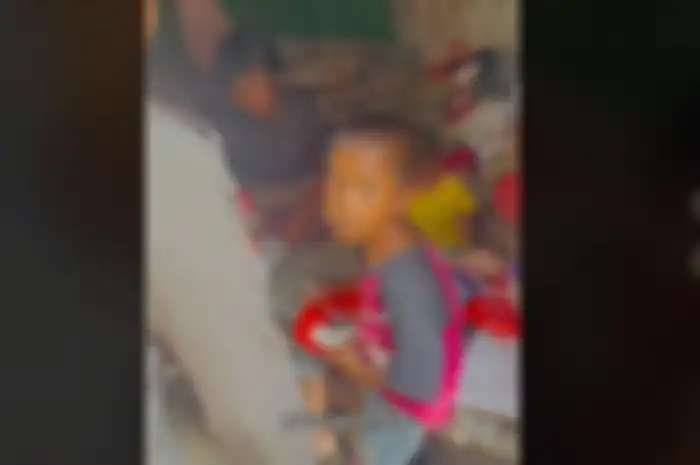 VIRAL Kisah Pilu 4 Bocah Kakak-beradik Makan Nasi Pakai Garam, Ayah Ternyata Dipenjara, Ibu Pemulung   