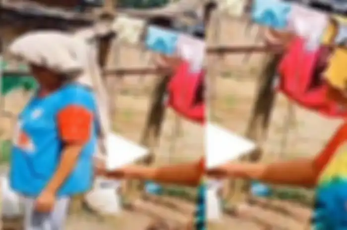 Emak-emak lepar cucian tetangga gegara kesal jemurannya dipakai.