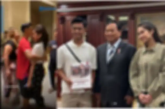 Pratama Arhan dan Azizah Salsha tak segan pamer hal romantis di depan Ketua Umum Partai Gerindra, Prabowo Subianto