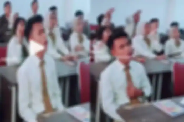 Dosen dan mahasiswa di Lombok nyanyi lagu Dear God direspon langsung oleh band Avenged Sevenfold.