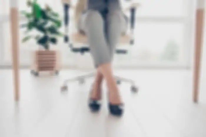 Ilustrasi cara membakar lemak di kantor