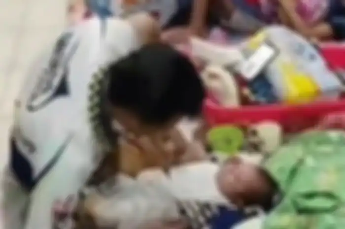 Viral, Pria Pihak Panti Asuhan Lakukan Live di Tiktok Suapi Bubur dan Air Putih Jam 1 Malam