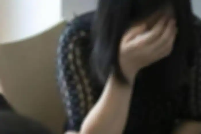 Mengira suami, wanita ini syok tahu sosok yang tidur dengannya