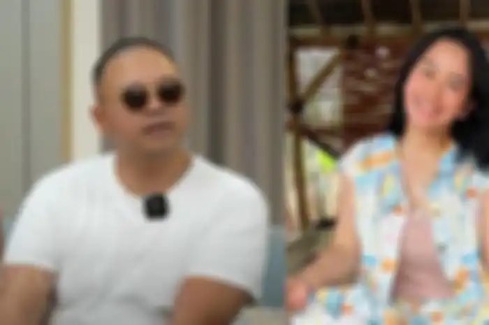 Kolase foto Codeblu dan Farida Nurhan