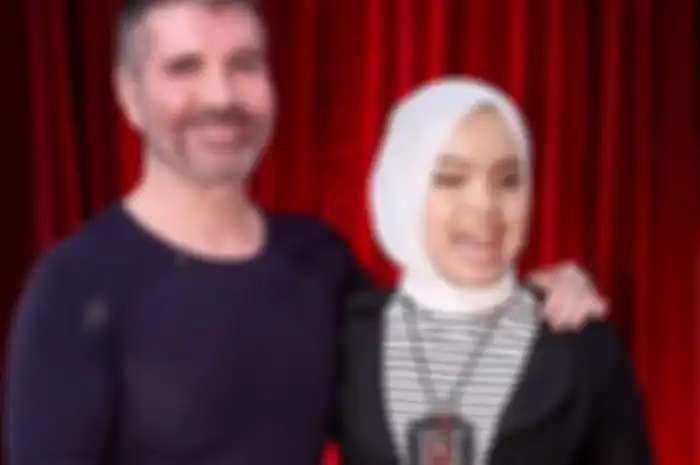 Simon Cowell dan Putri Ariani.