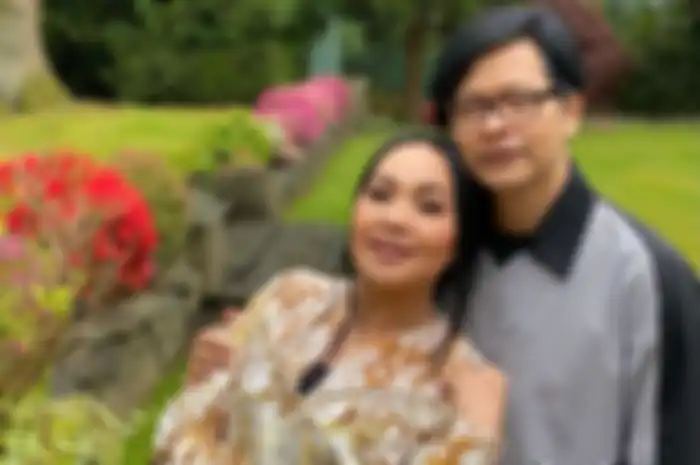 Armand Maulana dan Dewi Gita 