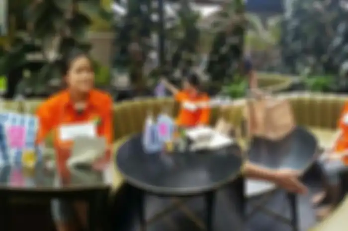 Jessica Wongso saat menjalani rekonstruksi tewasnya Mirna Salihin karena kopi sianida