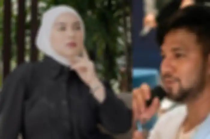 Irish Bella gugat cerai Ammar Zoni.