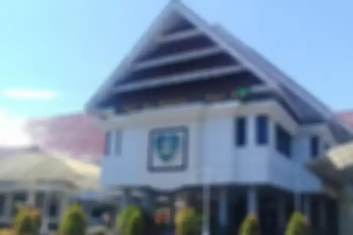 Maros adalah salah satu Kabupaten yang dapat dijumpai di Provinsi Sulawesi Selatan.