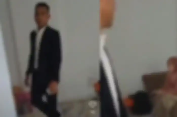 Detik-detik istri sah pergoki suami yang diam-diam menikah lagi.
