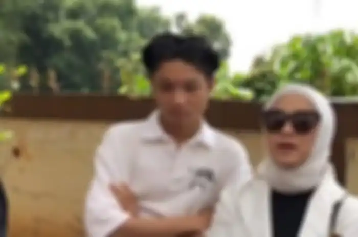 Kiesha Alvaro dan Okie Agustina