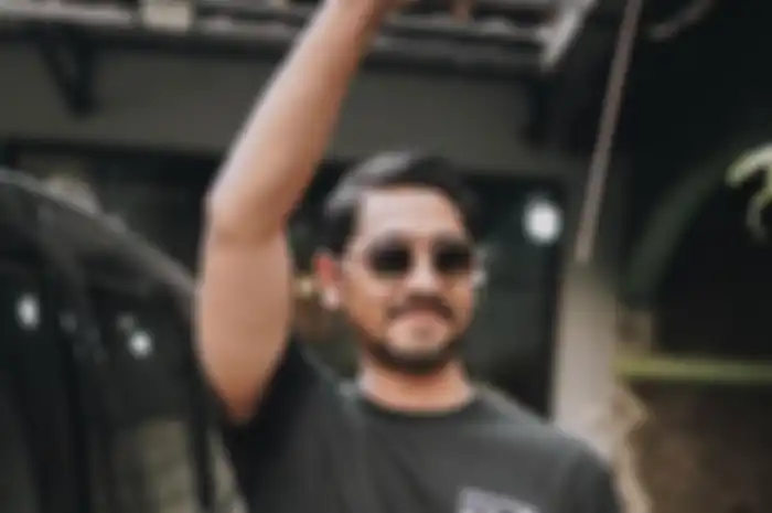 Arya Saloka