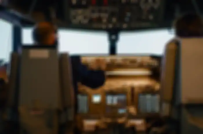 Ide hadiah untuk pasangan yang berprofesi sebagai pilot
