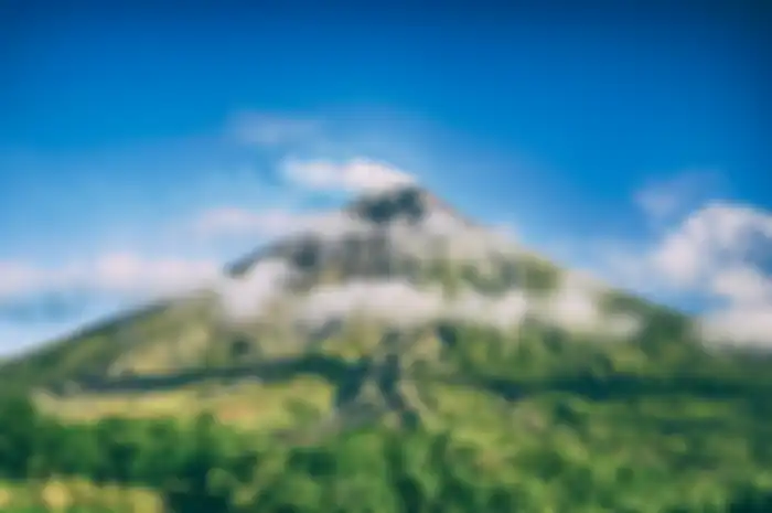 Ilustrasi gunung