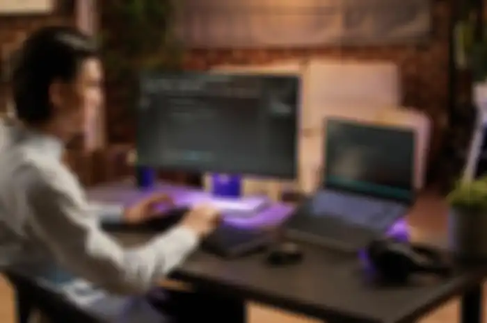 Rekomendasi hadiah untuk pacar programmer.