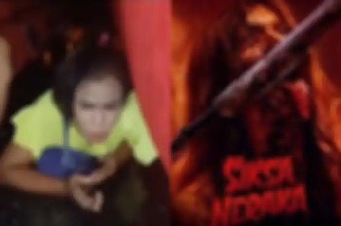 Waria histeris ingin tobat usai menonton film Siksa Neraka.
