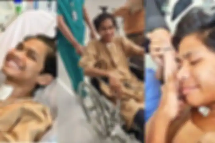 Saat masih koma, David Ozora mengatakan sempat bermimpi bertemu dengan Presiden Indonesia ke-4 Abdurrahman Wahid atau Gus Dur.