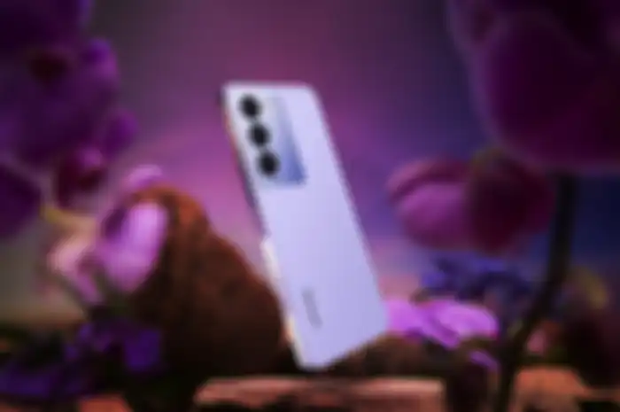 vivo Y100 5G akan segera hadir di Indonesia membawa desain dengan finishing kulit