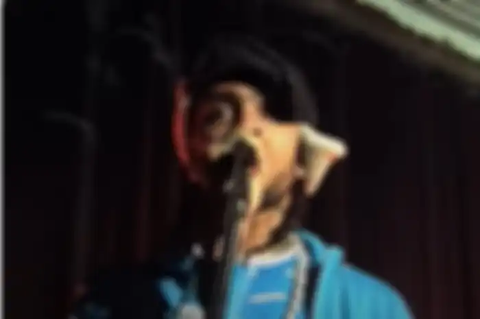 Lirik lagu Cupid's Chokehold/Breakfast in America - Gym Class Heroes feat Patrick Stump.
