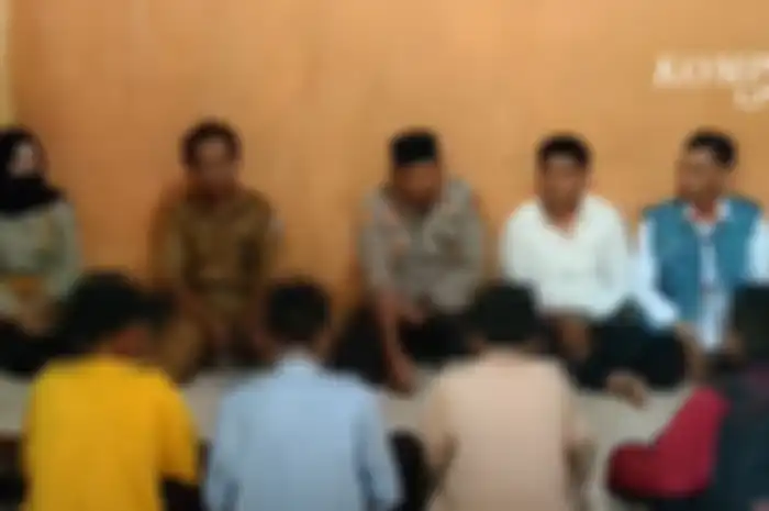 Belasan orang siswan SMP di di Kecamatan Sampolawa, Kabupaten Buton Selatan, Sulawesi Tenggara jadi korban pelecehan oknum guru laki-laki