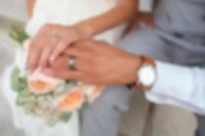 Ada banyak quotes tentang cincin pernikahan yang bisa membuat pasangan kembali mengingat tentang janji nikah mereka.