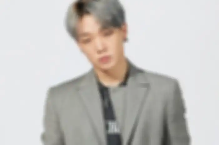 Bobby iKON umumkan konser Asia Tour solo 'Zero Gravity 2024'.