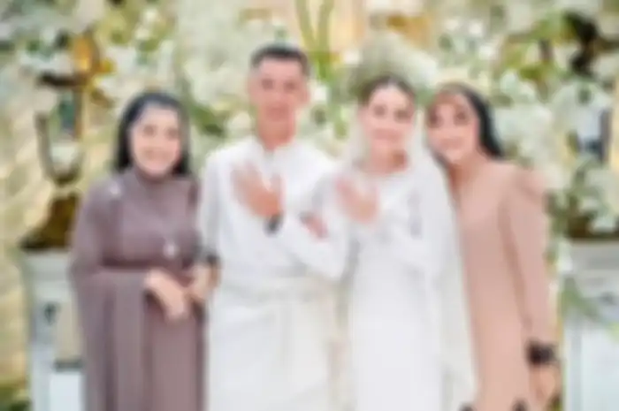 Sosok calon ibu mertua Ayu Ting Ting