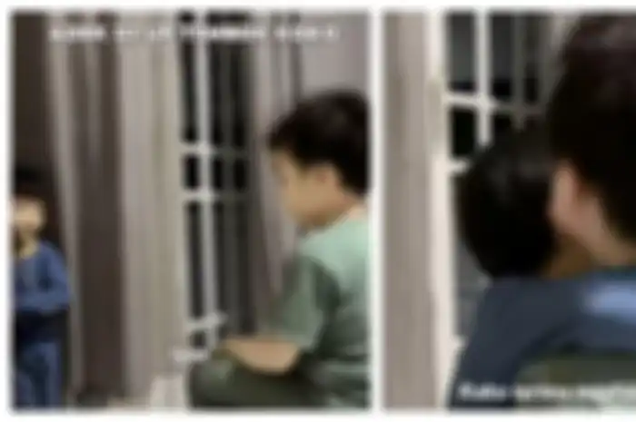 momen kakak beri nasihat pada adiknya setelah tak sopan menginjak rambut dengan kaki viral