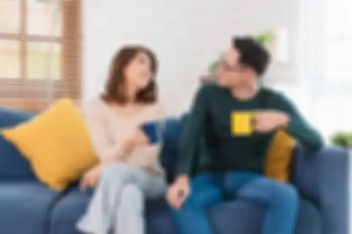 Arti istilah living together.