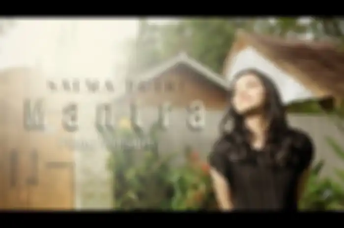 Lirik lagu Mantra - Salma Putri