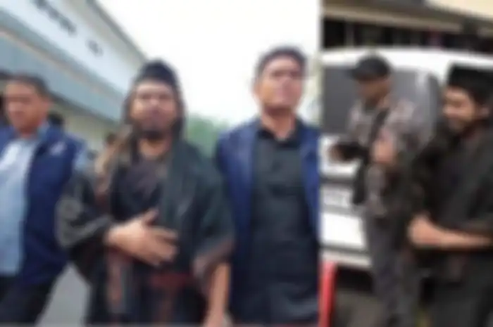 Gus Samsudin diperiksa Polda Jatim setelah video aliran sesat yang bolehkan bertukar pasangan viral.