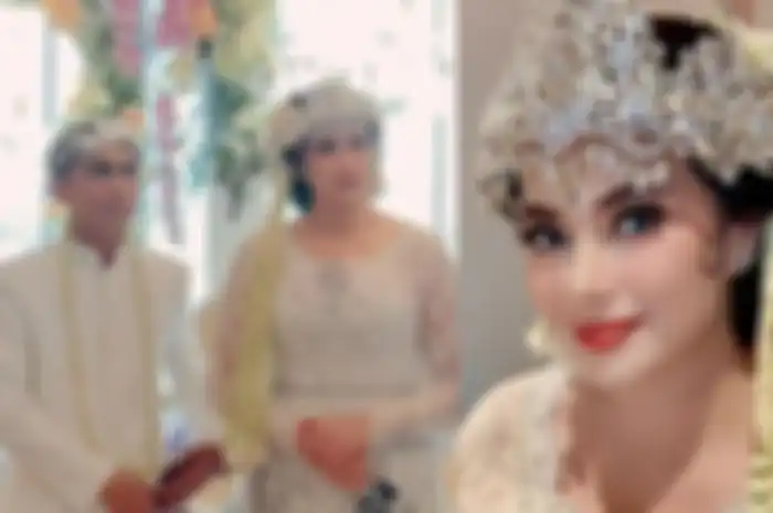 Catherine Wilson dan Idham Masse