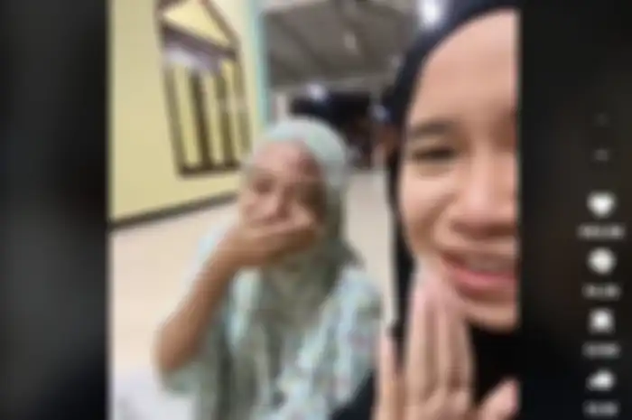 Akibat terlalu bersemangat Ramadhan 2024, kepala gadis di Karawang mengalami benturan hingga menimbulkan benjolan sebesar telur. 