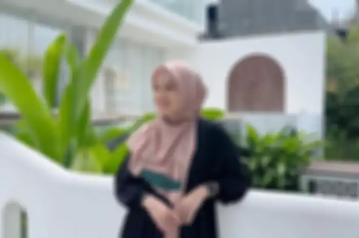 Dhini Aminarti