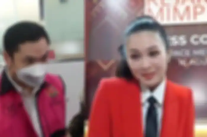 Suami Sandra Dewi, Harvey Moeis (HM) ,ditetapkan sebagai tersangka kasus dugaan korupsi oleh Kejaksaan Agung.