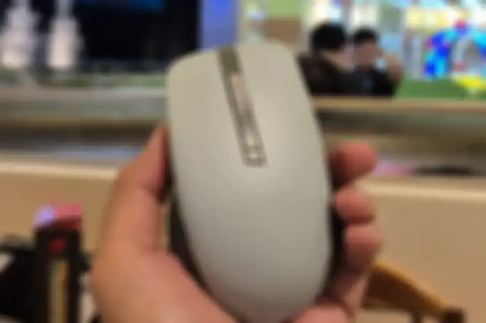 ASUS SmartO MD200 Silent Plus, muse nirkabel yang silent dan kompatibel dengan permukaan kaca