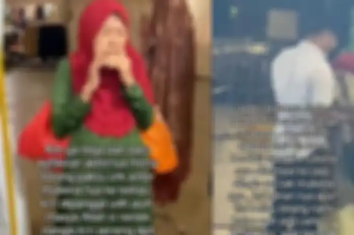 Seorang nenek nangis diberi mukena gratis. 