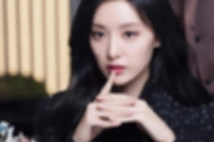 Kim Ji Won 
