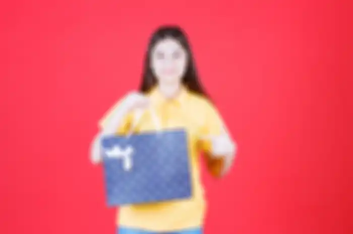Ide hadiah untuk wanita bertema Hari Kartini.
