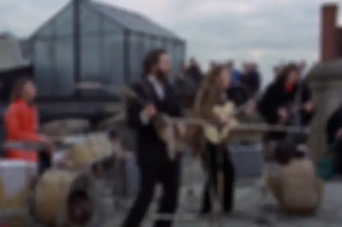 LIrik dan Terjemahan Lagu Don't Let Me Down - The Beatles