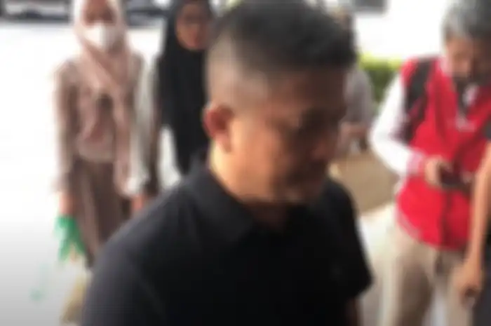 Reaksi Ayah Chandrika Chika saat anaknya disebut sudah setahun konsumsi narkoba