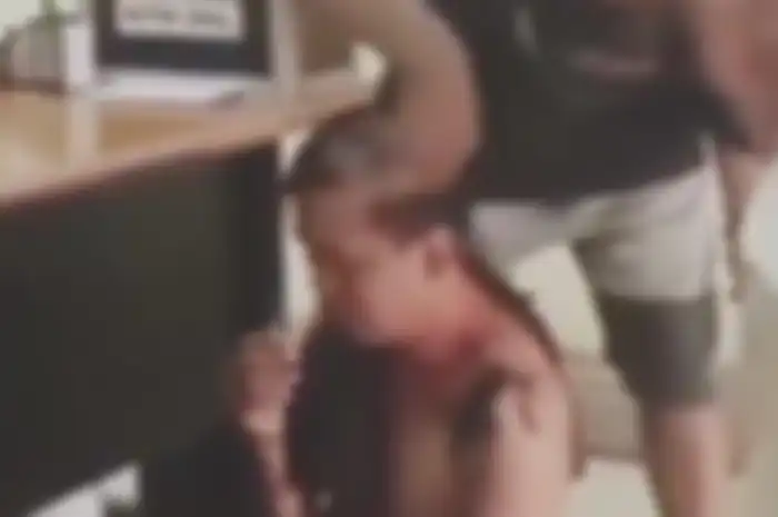Momen maling digunduli warga di Cengkareng, Jakarta Barat