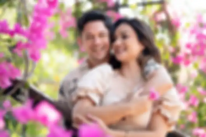 Andrew Andika, Tengku Dewi Putri