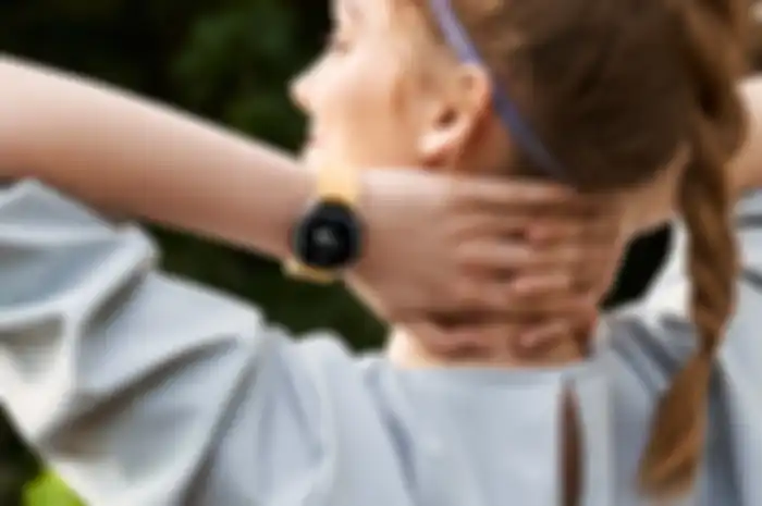 Samsung menghadirkan Fitur Galaxy AI ke lini produk smart wearable mereka yaitu Galaxy Watch