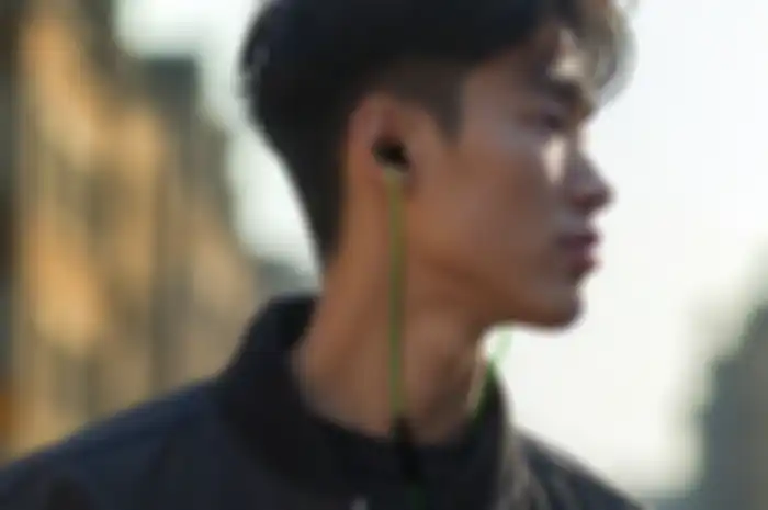 Razer Hammerhead V3 Hadirkan Earbuds Kabel Premium Nan Fleksibel