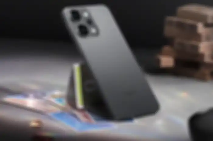 OPPO Reno14 Pro 5G hadir dengan chipset Dimensity 8450 dan sistem pendingin canggih, siap menunjang pengalaman gaming cepat, stabil, dan minim lag.