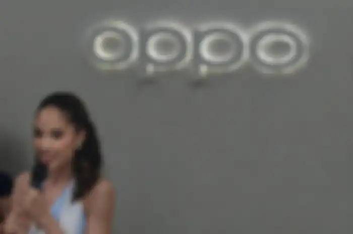 PPO Reno14 resmi dijual perdana di OPPO Gallery Gandaria City, dimeriahkan oleh Cinta Laura dan penawaran menarik hingga Rp3 juta