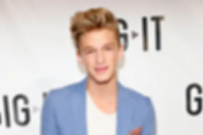 Cody Simpson: Berkembang Bareng Album