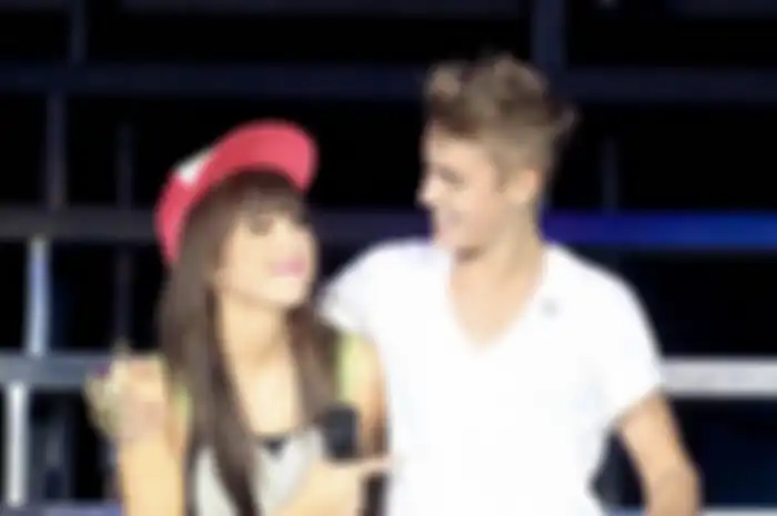 Carly Rae Jepsen: Membela Justin Bieber